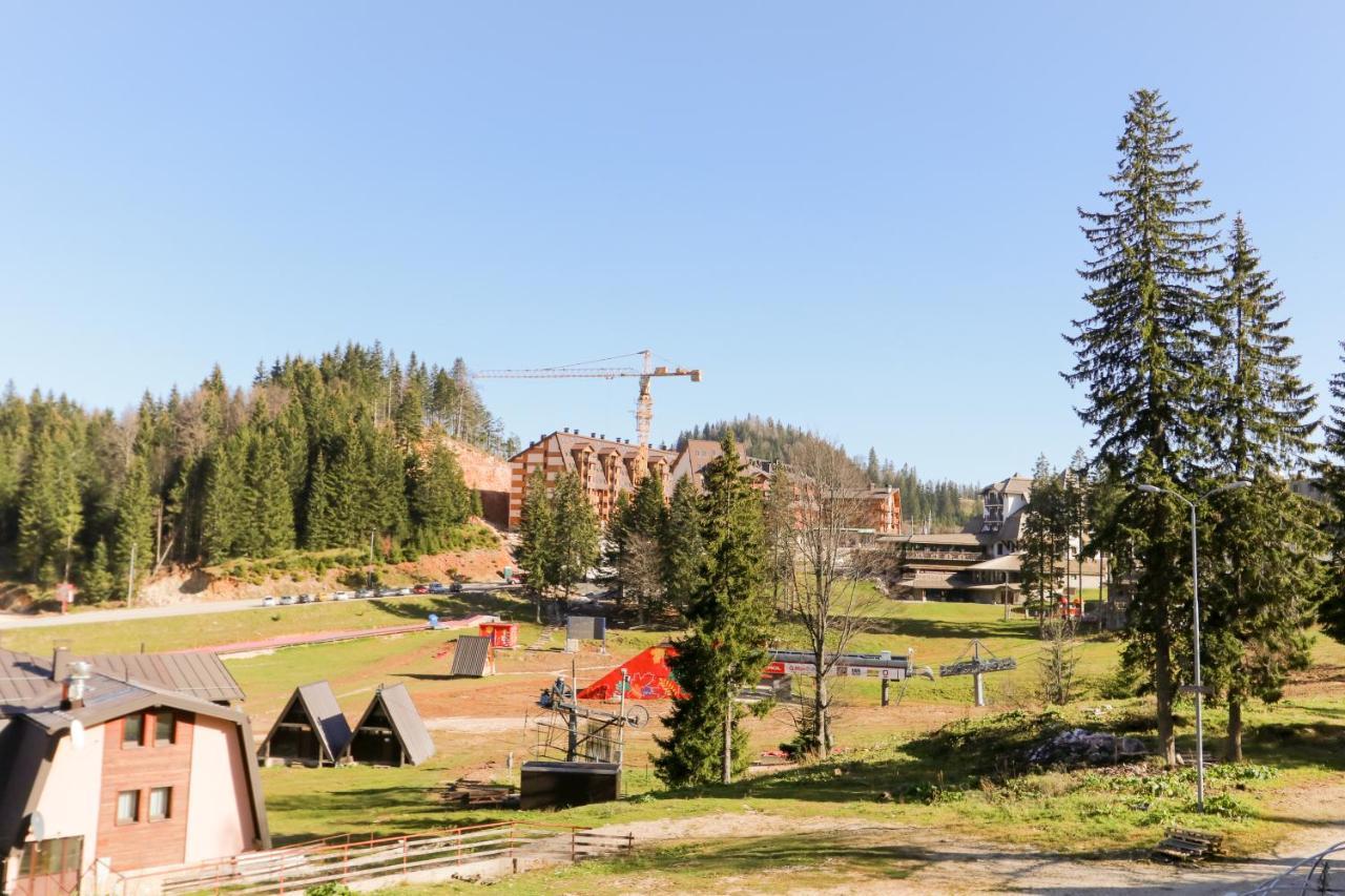 Sumarska Kuca Ognjiste Hotel Jahorina Exterior foto